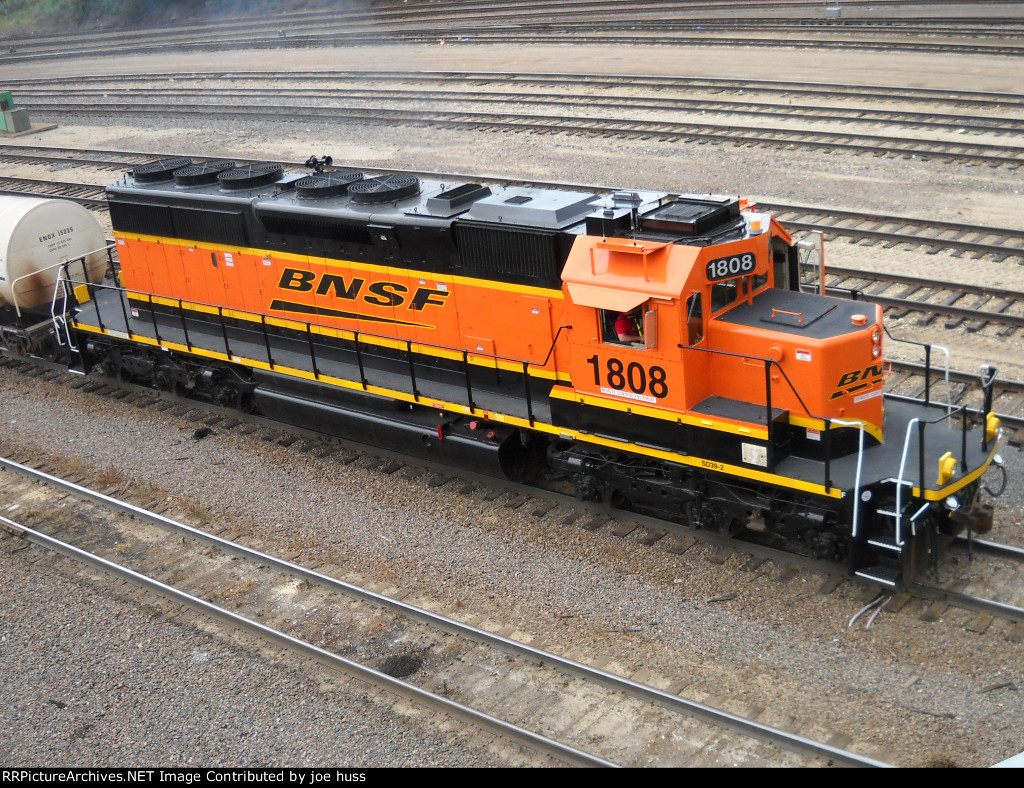 BNSF 1808